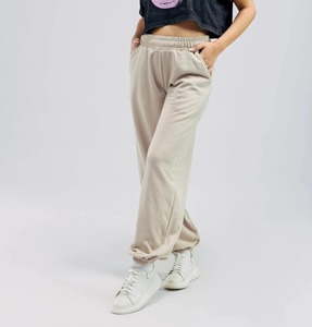 Pantalones Deportivos de Felpa Francesa para Mujer, con Logotipo Personalizado, Corte Holgado, Estilo Jogger, para Gimnasio, 100% Algodón, Peso Pesado, Estilo Hip Hop - Product Image 4