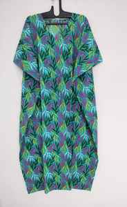 Robe kimono kaftan en coton indien, faite à la main, paréo de plage, coupe ample et confortable, robe d'été pour femmes - Product Image 6