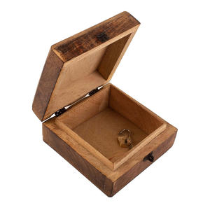 Boîte de rangement en bois économique avec motif floral sculpté pour bijoux, bagues, boucles d'oreilles, cadeaux et précieux souvenirs personnels - Product Image 3