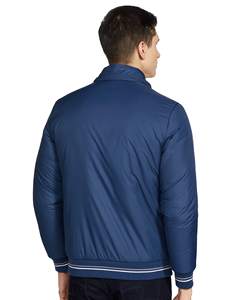 Chaquetas de hombre con diseño de bloques de color a la moda, chaqueta de plumón ligera y cálida para invierno, ropa de calle de moda para hombre. - Product Image 4