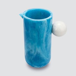 Pichet à boisson décoratif classique en résine de qualité supérieure, moderne et luxueux, résistant à la chaleur et compatible lave-vaisselle, idéal pour hôtels, restaurants et fêtes - Product Image 6