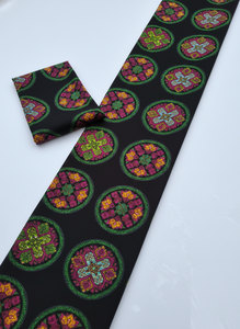 Tissu en coton imprimé Ankara africain vibrant pour la confection de vêtements élégants, les travaux manuels, la décoration intérieure et la mode par Hitjem ExportSupplie - Product Image 2