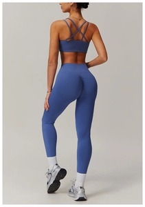 Ensemble de yoga de luxe, tenue d'entraînement fitness taille haute, vêtements de sport respirants et extensibles de qualité supérieure - Product Image 5