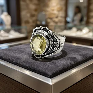 Vintage 925 Silver Cocktail Ring With Yellow Lemon Quartz Setting Unisex Everyday Wear Jewelry - Product Image 5