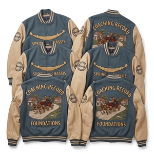 Blouson universitaire en laine marine avec broderie Village Chronometer et manches en cuir marron, style bomber, vente en gros - Product Image 4