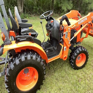 รถแทรกเตอร์ขนาดเล็ก L2502 ขับเคลื่อน 4 ล้อ พร้อมเครื่องยนต์ดีเซล 24.8 แรงม้า 1647 ซีซี และระบบส่งกำลัง HST ที่ทำงานได้อย่างราบรื่น ราคาขายส่งที่เชื่อถือได้ - Product Image 3