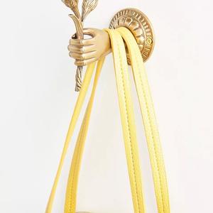 Crochets muraux doubles en métal robuste pour manteaux, chapeaux et sacs - Product Image 1