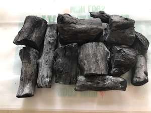 Charbon de bois naturel en bois dur biochar du Vietnam - Respectueux de l'environnement 3-4 heures de combustion Prêt pour le barbecue Faible teneur en cendres - Product Image 5