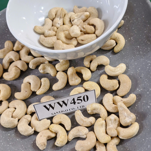 Nueces de Caju SANTIGO Exportadas a Oriente Medio, Granos de Caju a Granel - Product Image 1