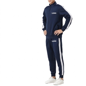 Conjunto Deportivo Personalizado Unisex con Rayas Negras y Verdes, Sudadera con Cierre Completo y Pantalones Deportivos, Estilo Deportivo, Transpirable, de Secado Rápido y Antibacteriano - Product Image 4