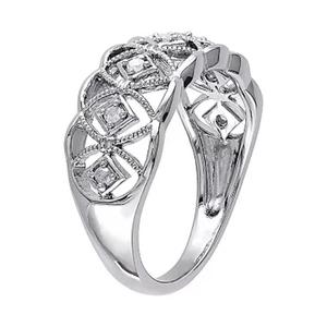 1/10 Carat T.W. Bague ajourée en argent sterling sertie de diamants pour femme – Bijou élégant pour un cadeau d'anniversaire de mariage - Product Image 2