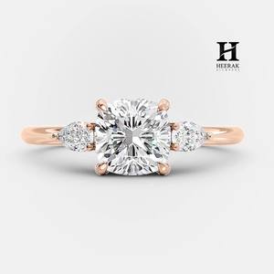 Anillo de Compromiso de Lujo con Diamante Cultivado en Laboratorio de 2 Quilates con Corte Cojín, Oro Rosa de 14K, Anillo de Tres Piedras con Diamantes Laterales en Forma de Pera, Certificado - Product Image 2