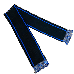 Écharpe et bonnet en acrylique unisexe haut de gamme, style sororité, longs, tricotés pour l'hiver, bleu roi, avec logo personnalisé - Product Image 6