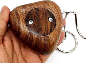 Urna conmemorativa de madera en forma de corazón grabada con mensaje de amor para papá, recuerdo con soporte. - Product Image 4