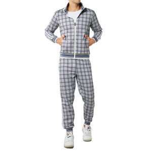 Conjunto Deportivo Unisex Verde con Capucha, Estampado, Grueso, 100% Algodón, Corte Regular, Ropa Casual con Bolsillos Laterales y Cintura Elástica - Product Image 1
