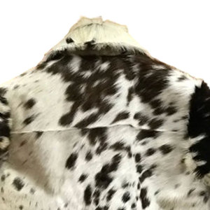 Chaqueta de Cuero Vacuno Elegante para Hombre con Pelo Natural, Piel de Vaca Única para Montar en Invierno, para Entusiastas del Aire Libre - Product Image 5