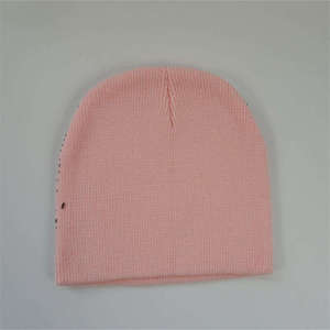 Gorro de punto cálido de invierno con diseño gráfico OEM, estilo urbano, con logo a todo color, gorro personalizado con estampado de calavera. - Product Image 3