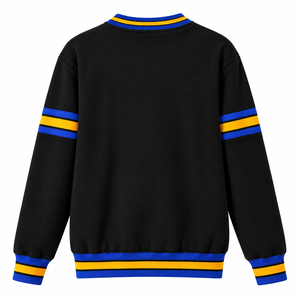 เสื้อสเวตเชิ้ตคอกลมมีกระเป๋าปักตราสัญลักษณ์ Sigma Gamma Rho สีดำ พร้อมขอบยางยืดลายทางสีน้ำเงินกรมท่าทอง สำหรับเครื่องแต่งกายชมรมนักศึกษากรีก - Product Image 4