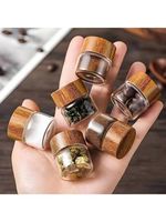 Petit pot en verre compact avec couvercle en bois pour miel, confiture, cornichons, épices et rangement polyvalent pour la cuisine