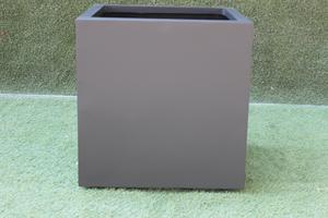 Macetas de Jardín Modernas y Lujosas KNT, Nuevas y Más Vendidas, de FRP Marrón Irrompible, Ligeras, con Acabado Rústico - Product Image 3