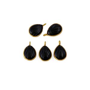 ชุดจี้แกะสลักสีดำทำด้วยมือพลอยโอนิกซ์ประดับอัญมณีสีทอง - Product Image 1