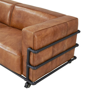 Sofá convertible de tres plazas de cuero genuino industrial con diseño minimalista, estructura metálica y ruedas para sala de estar - Product Image 4