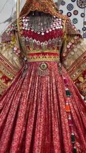 Nouvelle Arrivée Robes de Mariée Bohèmes Vintage Brodé Style Afghane et Pakistanaise Longues Coupe A-Line pour Femme Vente en Gros - Product Image 4