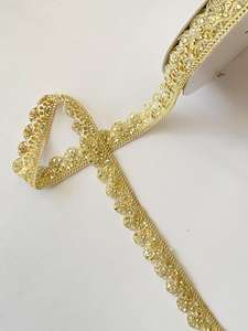 Tissu Organza Personnalisé Élégant et Intemporel avec Broderie de Paillettes, Perles, Dentelle, Motif Floral Écologique et Strass, Style Affaires - Product Image 2