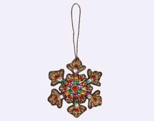 Ornement suspendu flocon de neige brodé Zari pour Ramadan – Décoration murale festive pour le Ramadan et l'Aïd pour l'exportation en gros | Tissu Zari - Product Image 1