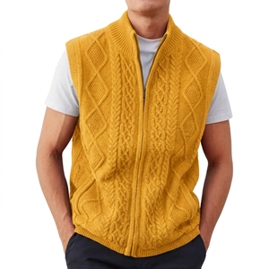 Chaleco de punto trenzado verde con cremallera para hombre Brooxly, suéter sin mangas - Product Image 4