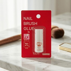 [K-ESSENTIALS] Colle à ongles professionnelle à appliquer au pinceau 3g, fixation rapide, longue tenue pour faux ongles, adhésif liquide pour ongles - Product Image 4