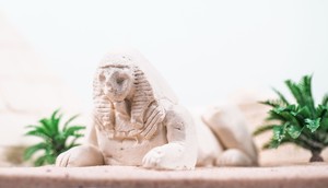 มดลายพีระมิดคาฟรามดทำจากอะคริลิคปุ่มสำหรับการออกแบบห้องนั่งเล่น - Product Image 5