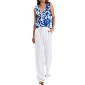 Blusa Azul Eléctrico con Cuello en V y Tirantes Anchos para Mujer, Top Elegante sin Mangas para Oficina y Uso Diario - Product Image 1