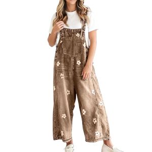 Salopette déchirée personnalisée pour femme en jean de coton bleu clair délavé, coupe ample à jambes larges, pour un usage quotidien décontracté - Product Image 3