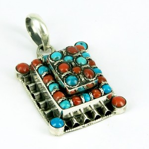Pendentifs en argent sterling 925 turquoise, bijoux de fiançailles sur le thème des amoureux bohèmes pour femmes/unisexe - Product Image 1