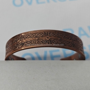 Brazalete Magnético de Cobre Grabado con Acabado Antiguo, Joyería Terapéutica para Calmar el Estrés, Relajación y Fuerza Espiritual - Product Image 4