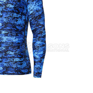 Chemise de compression Smart Fit conçue pour les besoins de fitness modernes, offrant confort et compression musculaire constante - Product Image 3