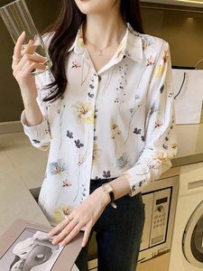 Women's Shirt Stylish <b>Top</b> Design Modern Abstract Floral Prints Classic Collar with Front Closure for Polished and Everyday - Product Image 4