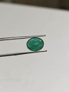 Esmeralda Verde de Alta Calidad de 5.70 ct, Forma Ovalada, Gema Natural para Diseño de Joyería Personalizada al Mejor Precio - Product Image 5