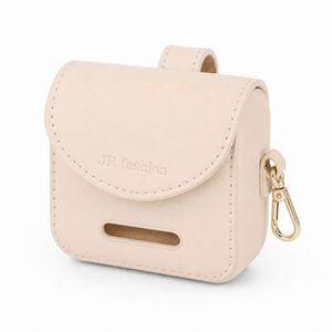 Dispensador de bolsas para excrementos de perro de cuero PU con logotipo personalizado en relieve, con correa para la muñeca, portátil. - Product Image 3