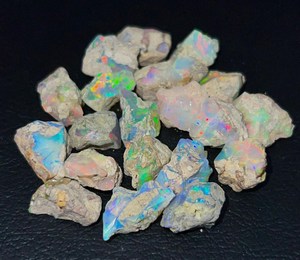 Opale de feu naturelle Welo, opale brute éthiopienne, pierre précieuse multicolore, cristal pour la fabrication de bijoux, pierre en vrac - Product Image 3