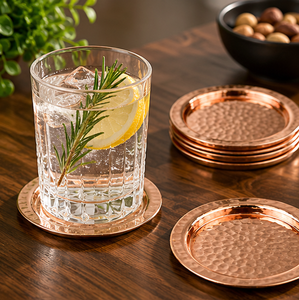 Posavasos de metal martillado único de latón AK, posavasos redondo hecho a mano con acabado de cobre, Juego de 4 para decoración de cocina/vajilla - Product Image 4