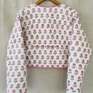 Chaqueta de algodón acolchada vintage hecha a mano, chaqueta de algodón vintage Jaipuri de manga larga - Product Image 2