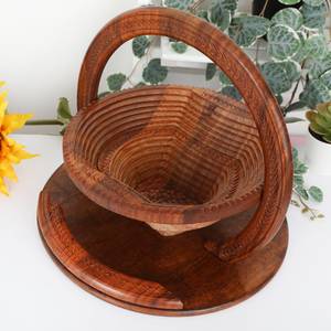 Bol à noix en bois économique avec compartiments séparés pour amandes, pistaches, pois chiches et snacks, au design rustique et élégant - Product Image 4