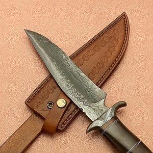 Cuchillo de caza de acero de Damasco de grado industrial con punta de clip y hoja recta, mango de madera, para uso en exteriores - Product Image 4