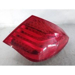 ไฟท้ายด้านนอกขวา สำหรับรถยนต์ BMW ซีรีส์ 7 ปี 2008-2012 มือสอง ของแท้ OEM รหัส 7182198 - Product Image 1