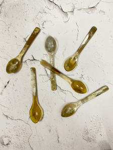 Cuillère à corne artisanale de style nouveau à partir de corne de buffle d'eau naturelle Cuillère Décoration d'intérieur par Unique Craft India - Product Image 6