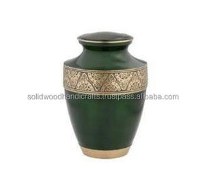 Urnes funéraires en laiton faites à la main pour hommes et femmes, urnes décoratives - Product Image 4