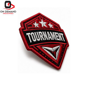 Badges de tournoi décoratifs exclusifs en tissu, conception de couture de précision, matériau doux, vente en gros, approvisionnement direct usine - Product Image 2