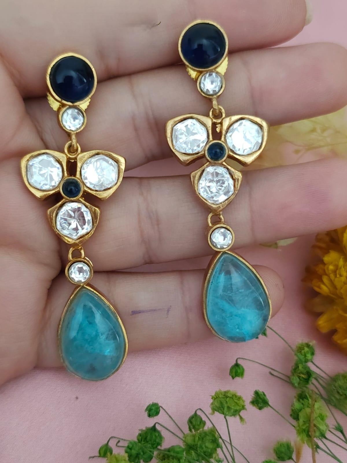 ฟ้าคราม